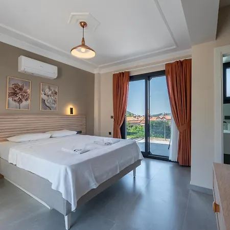 Luxury In The Center Of Hisaronu *