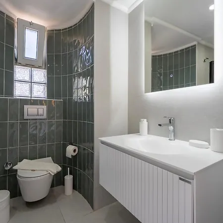 Luxury In The Center Of Hisaronu 费特希耶