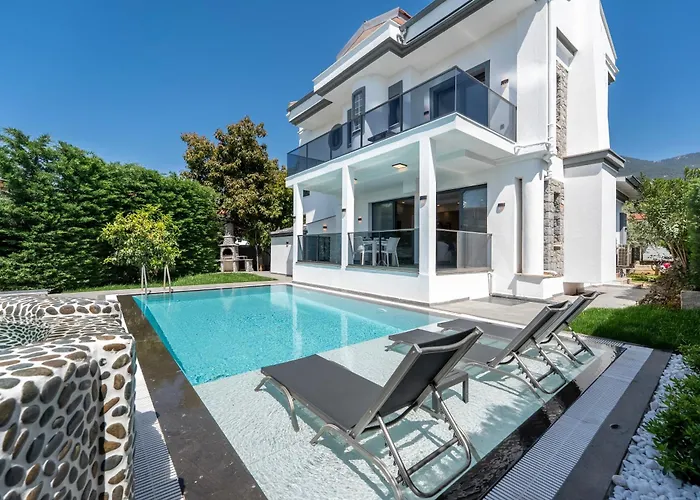 Vila Luxury In The Center Of Hisaronu Fethiye