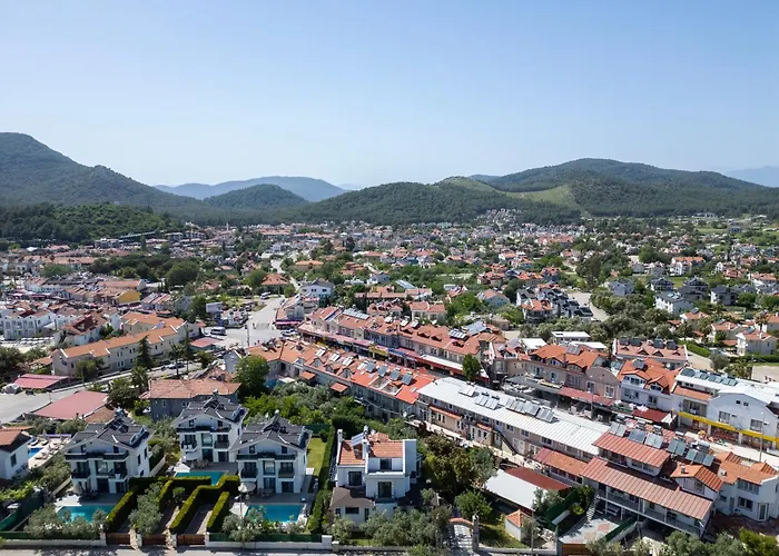 Luxury In The Center Of Hisaronu Vila