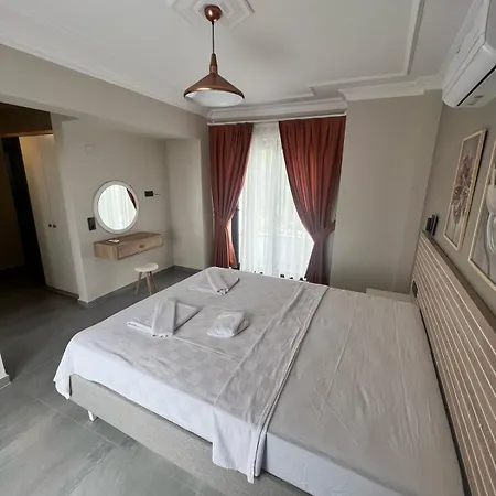 Luxury In The Center Of Hisaronu Villa Fethiye