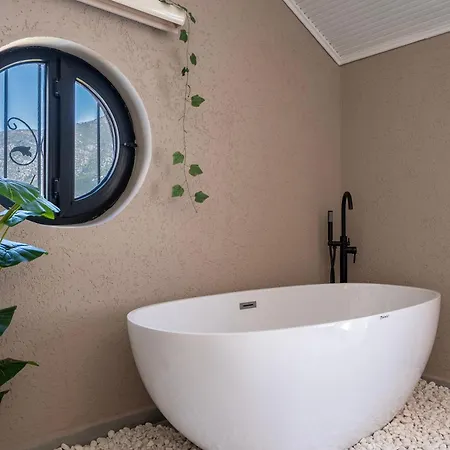 Luxury In The Center Of Hisaronu Villa Fethiye