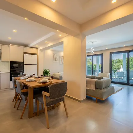 Luxury In The Center Of Hisaronu Vilă Fethiye